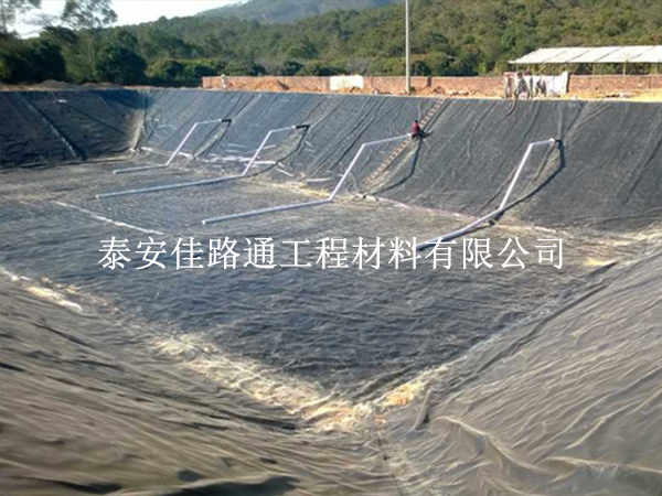 防滲土工膜施工：精準(zhǔn)對接環(huán)境需求，共筑綠色屏障