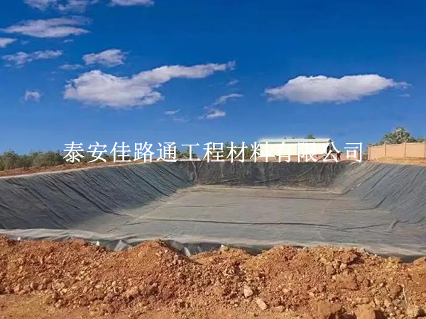 污水處理防滲膜鋪設(shè)節(jié)點處理技巧:確保水質(zhì)安全的創(chuàng)新實踐 污水處理防滲膜鋪設(shè)節(jié)點處理技巧:確保水質(zhì)安全的創(chuàng)新實踐